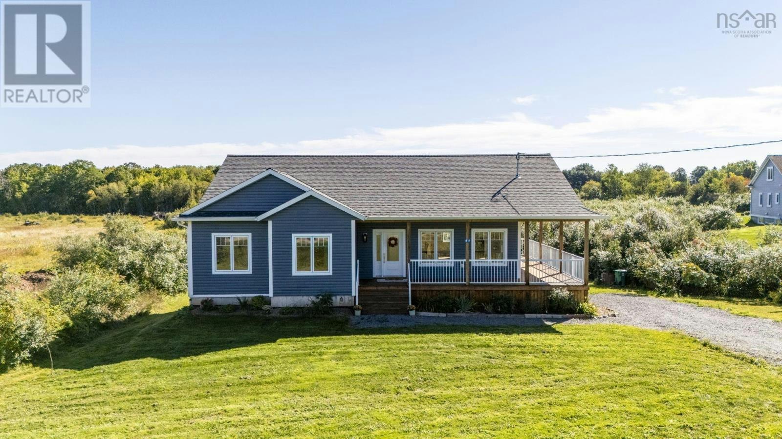 411 Falmouth Dyke Road Road, Falmouth, NS, B0P 1P0