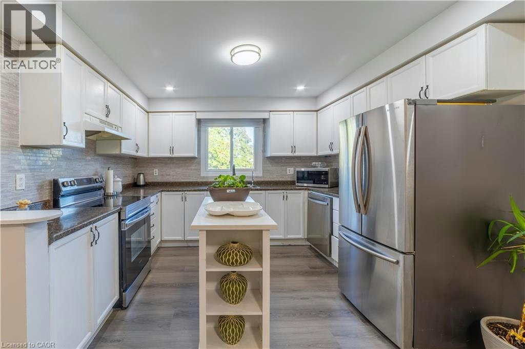137 Nickolas Crescent, Cambridge, ON, N3C 3L7