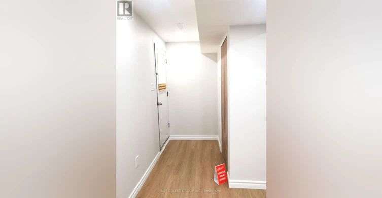 119 Shawnee Circle, Toronto, ON, M2H 2X9 - 2