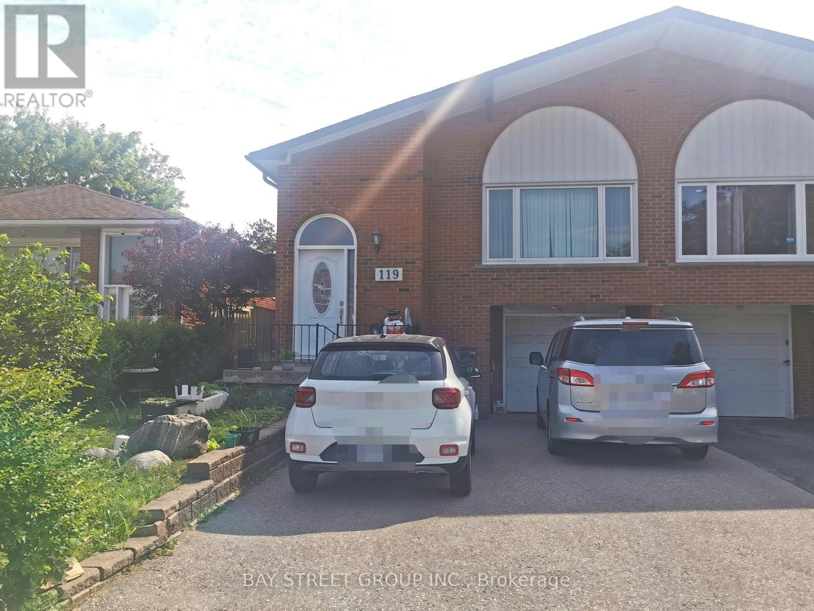 119 Shawnee Circle, Toronto, ON, M2H 2X9