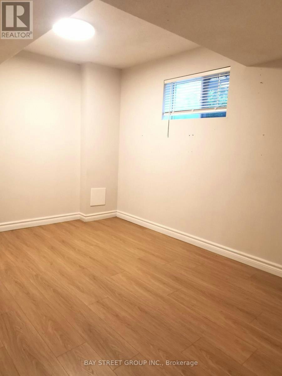 119 Shawnee Circle, Toronto, ON, M2H 2X9 - 13