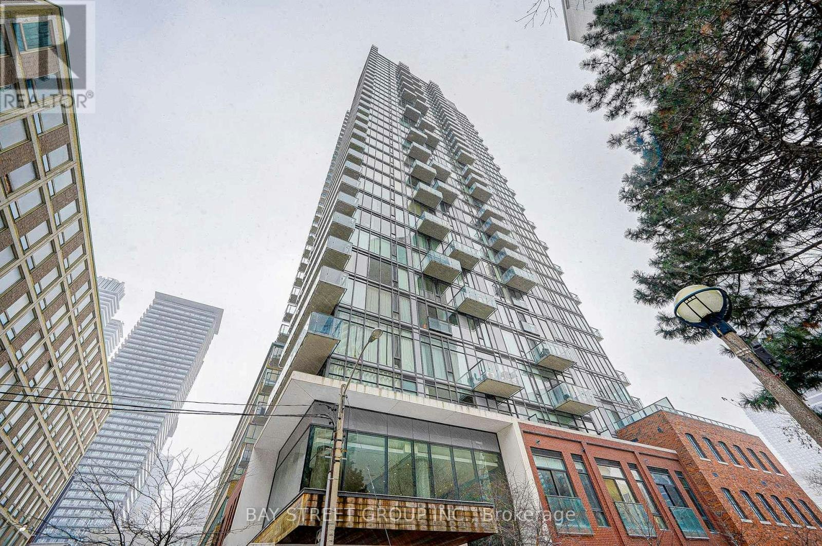 609-75 St Nicholas Street, Toronto, ON, M4Y 0A5 - 2