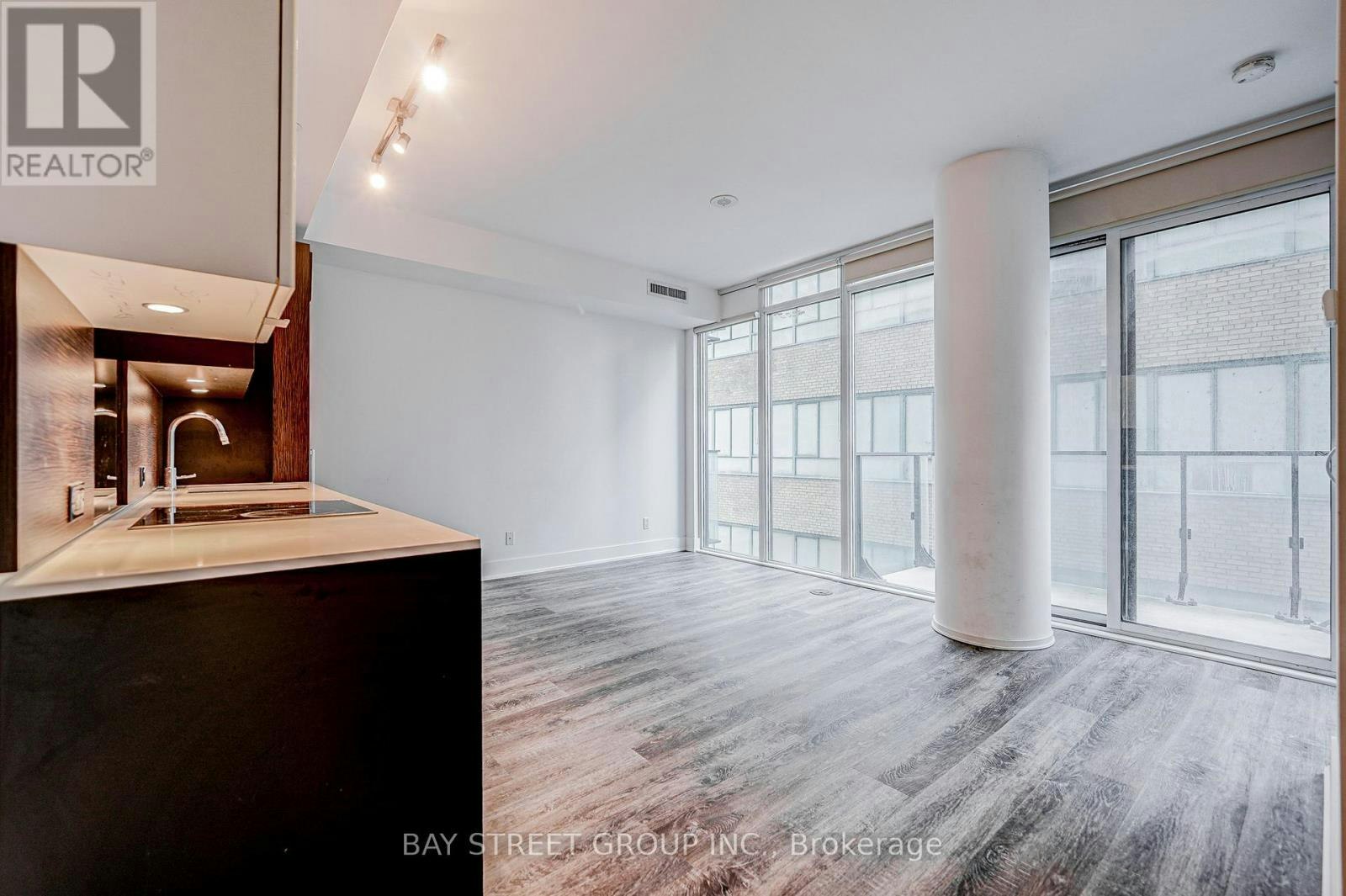 609-75 St Nicholas Street, Toronto, ON, M4Y 0A5 - 9