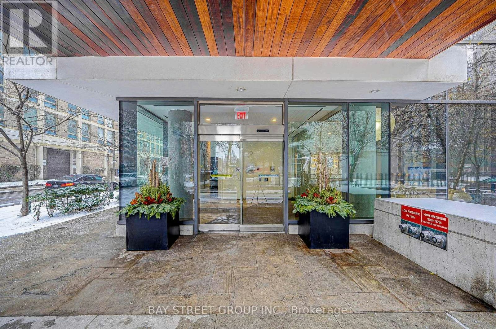609-75 St Nicholas Street, Toronto, ON, M4Y 0A5 - 4