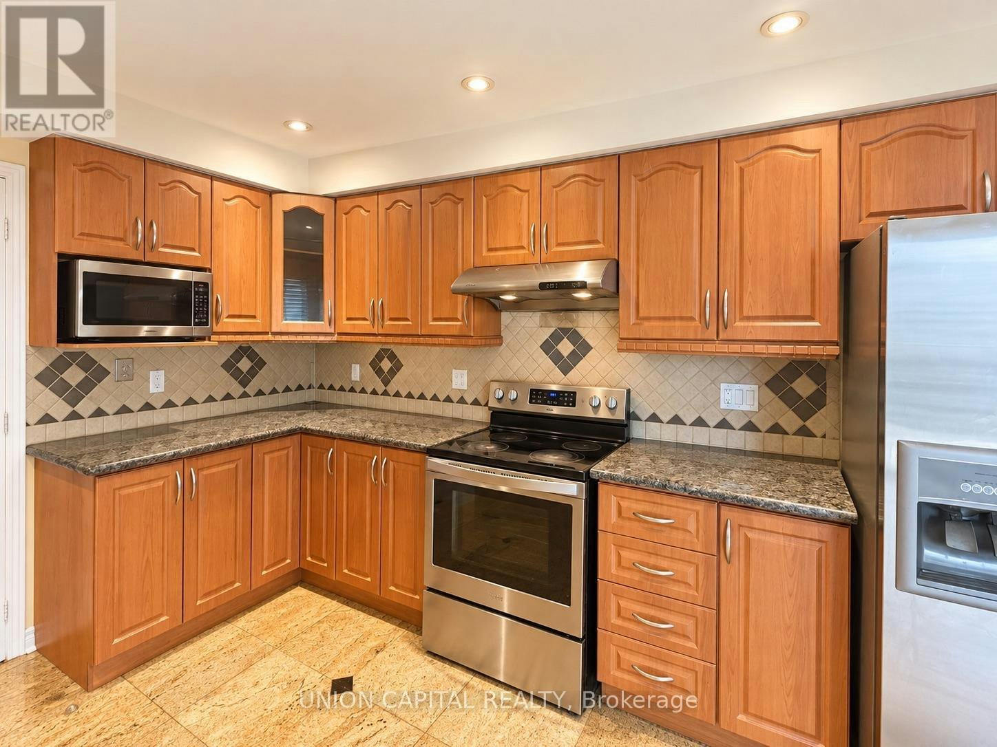 21 Strawberry Hills Drive, Toronto, ON, M1V 3X9 - 12