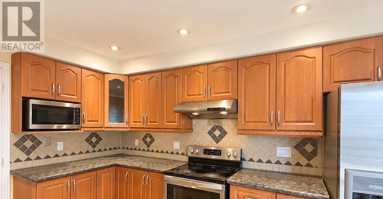 21 Strawberry Hills Drive, Toronto, ON, M1V 3X9 - 12