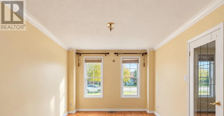 21 Strawberry Hills Drive, Toronto, ON, M1V 3X9 - 3