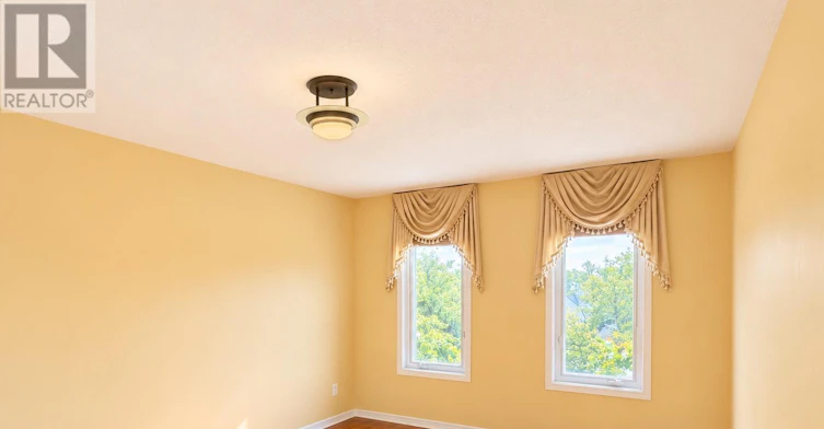 21 Strawberry Hills Drive, Toronto, ON, M1V 3X9 - 21