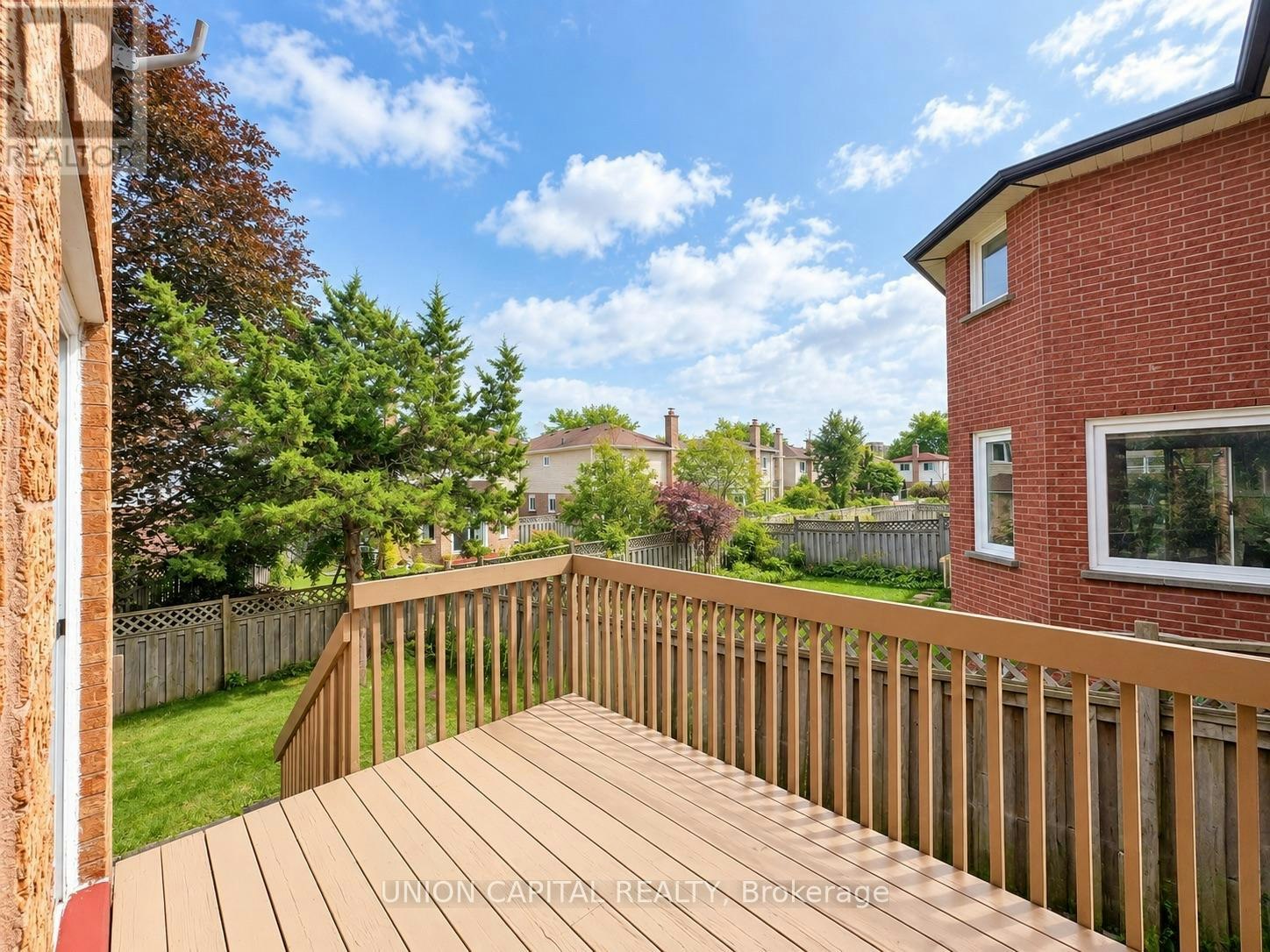 21 Strawberry Hills Drive, Toronto, ON, M1V 3X9 - 22