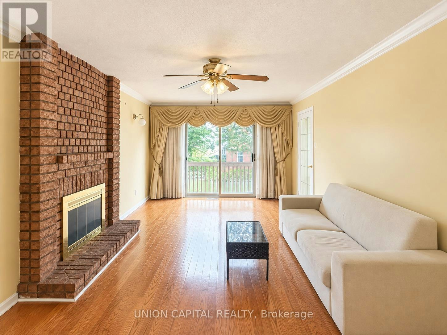 21 Strawberry Hills Drive, Toronto, ON, M1V 3X9 - 11