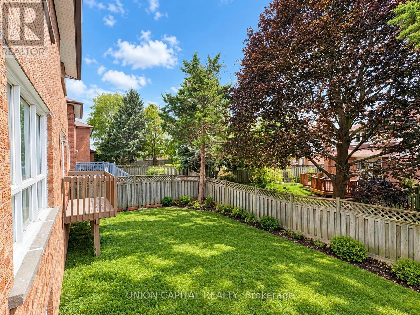 21 Strawberry Hills Drive, Toronto, ON, M1V 3X9 - 23