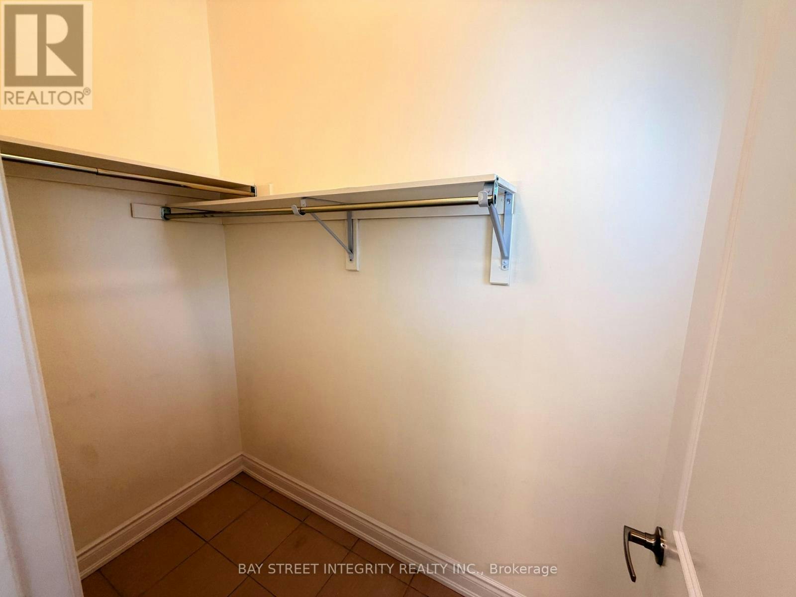 61 Cannes Avenue, Vaughan, ON, L4H 4P8 - 3