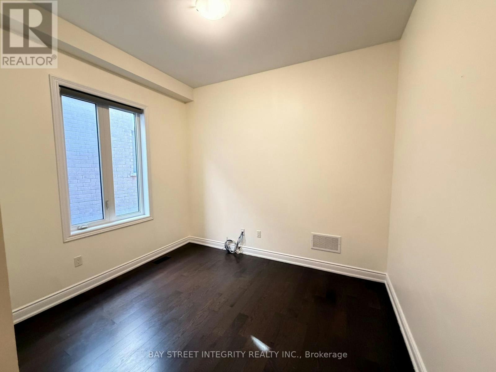 61 Cannes Avenue, Vaughan, ON, L4H 4P8 - 11