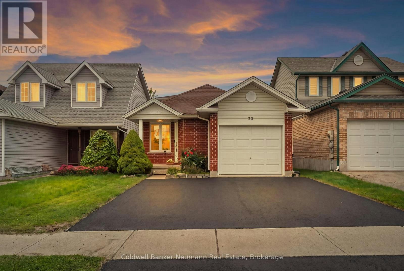 20 Trailbrook Lane, Guelph, ON, N1E 7B5
