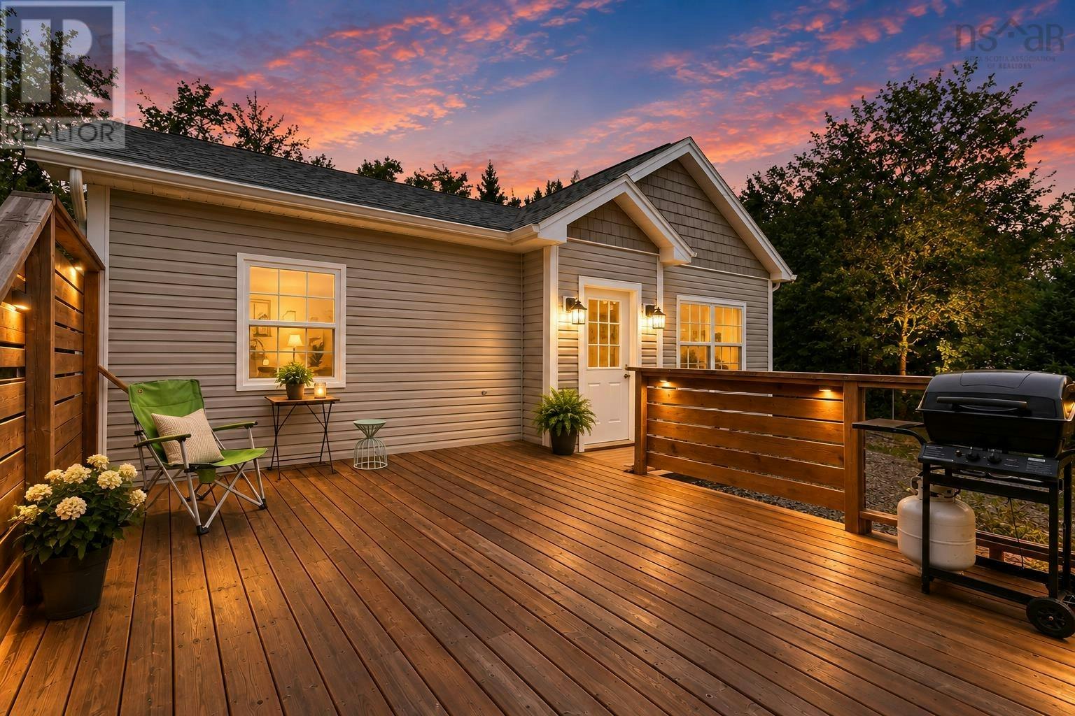 3569 7 Highway, Lake Echo, NS, B3E 1C6