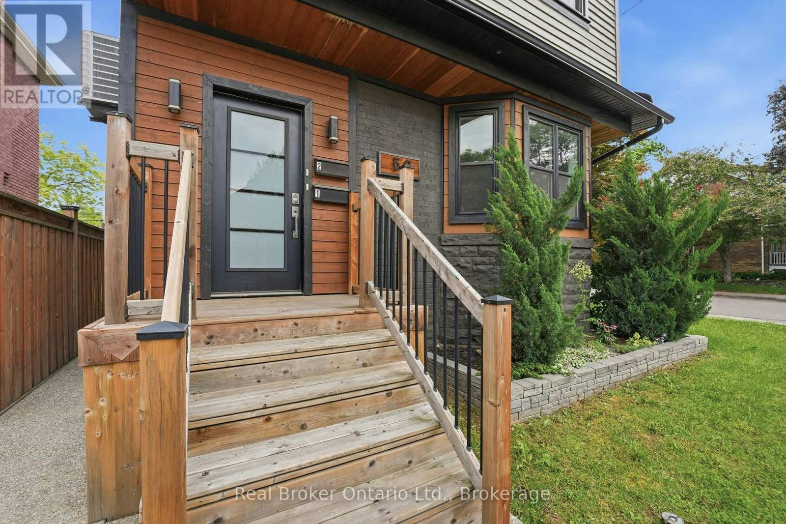 2-58 Rosslyn Avenue N, Hamilton, ON, L8L 7P4 - 3