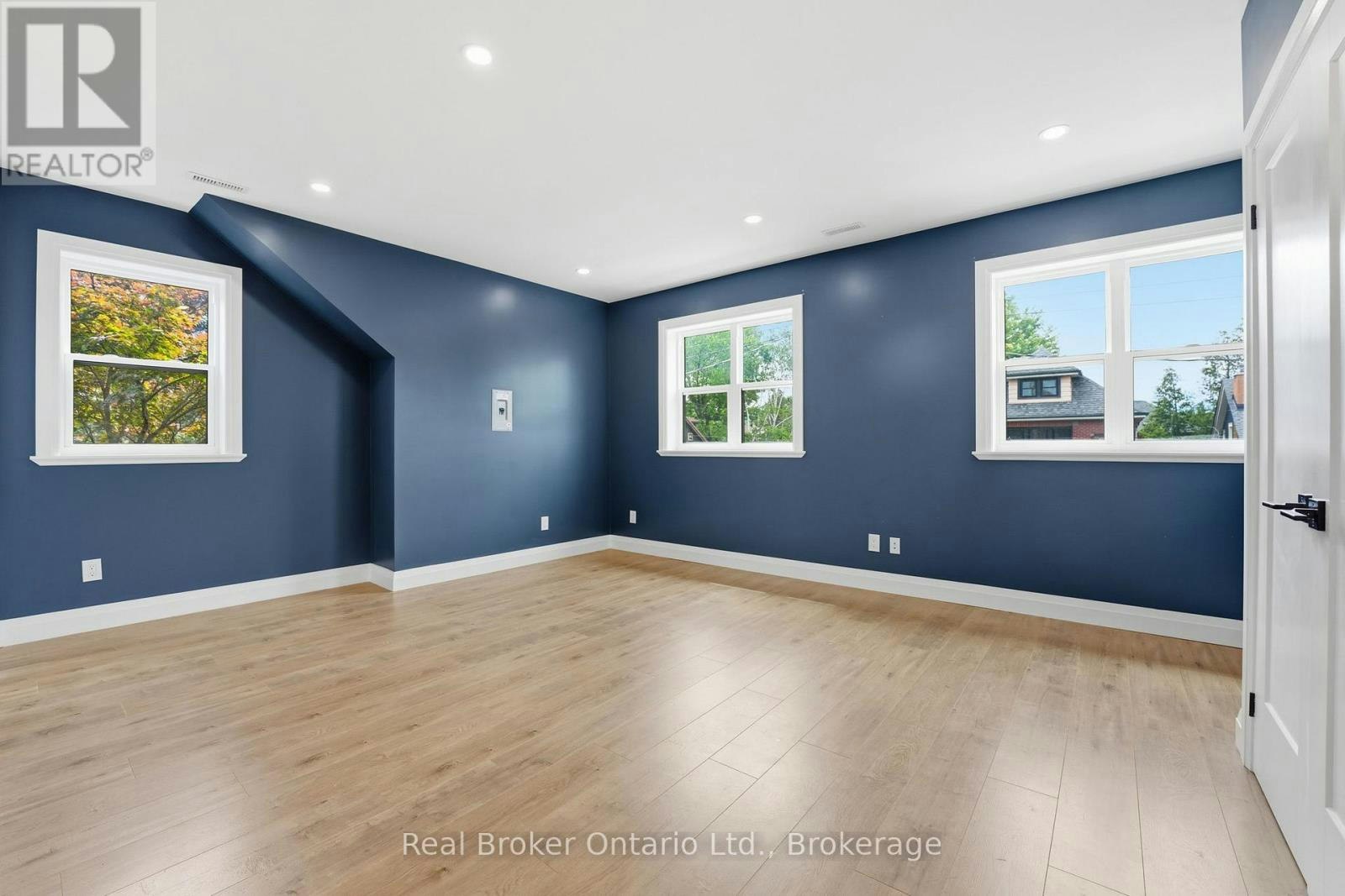 2-58 Rosslyn Avenue N, Hamilton, ON, L8L 7P4 - 13