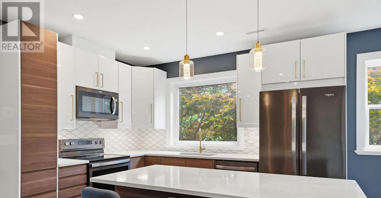 2-58 Rosslyn Avenue N, Hamilton, ON, L8L 7P4