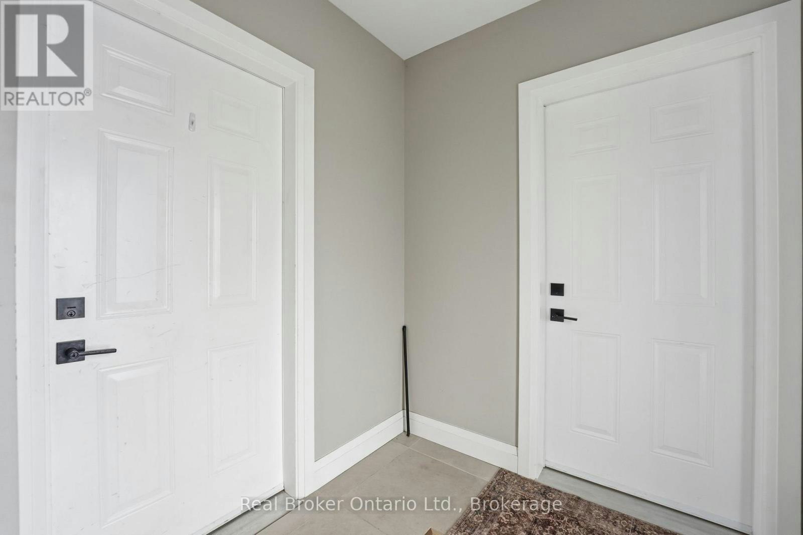 2-58 Rosslyn Avenue N, Hamilton, ON, L8L 7P4 - 4