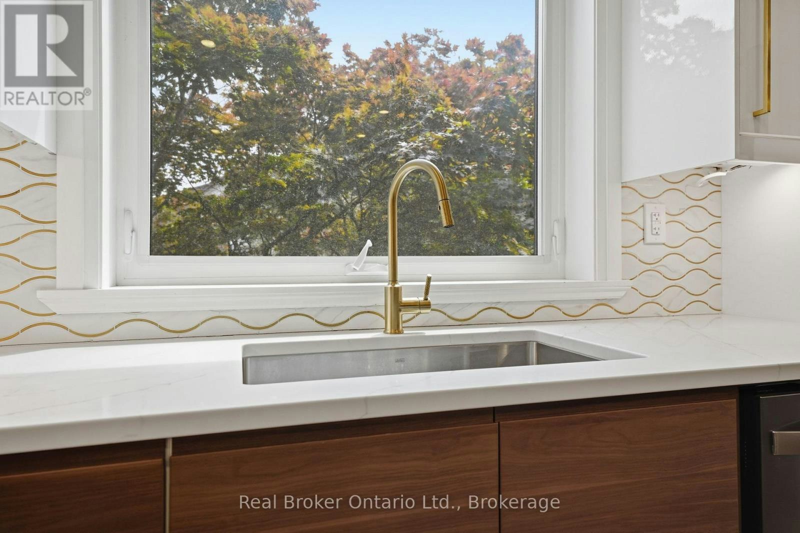 2-58 Rosslyn Avenue N, Hamilton, ON, L8L 7P4 - 10