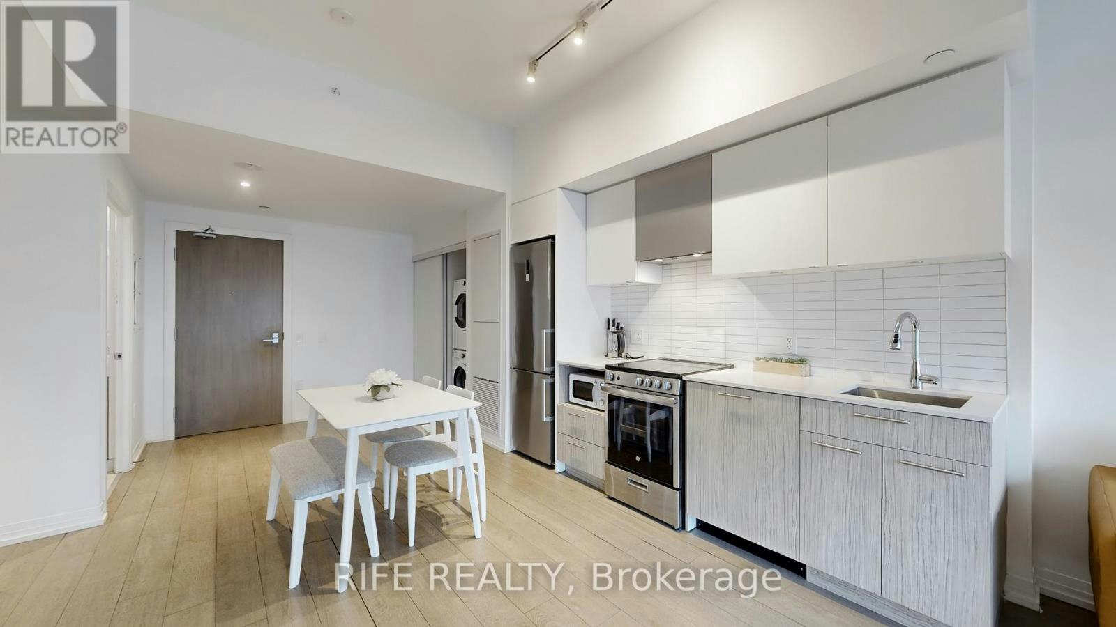 830-251 Jarvis Street, Toronto, ON, M5B 0C3 - 8