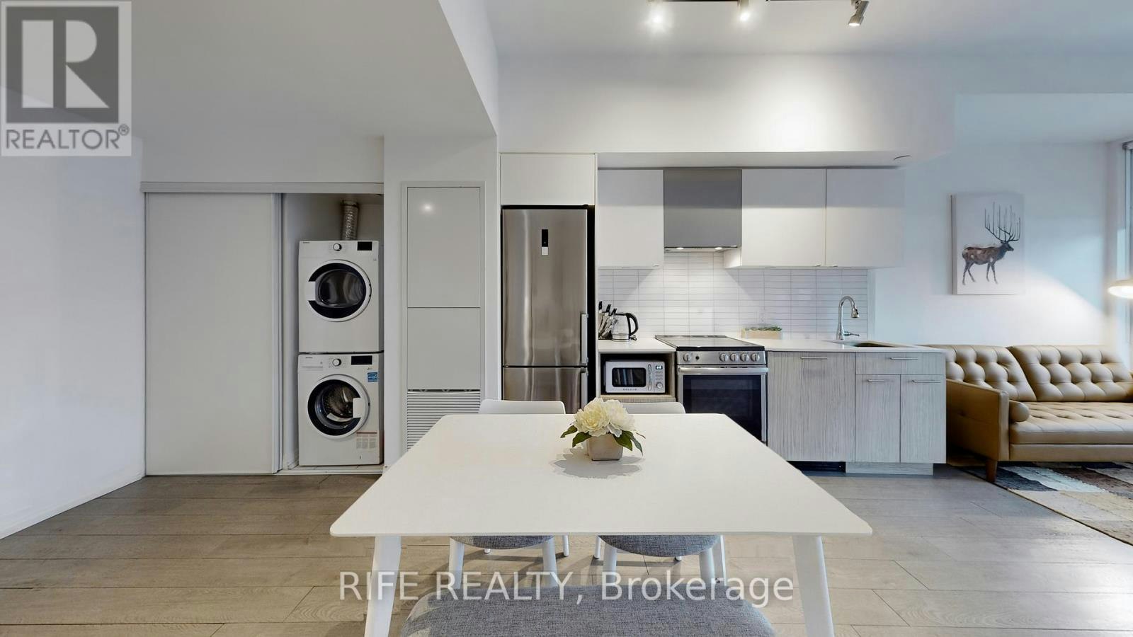 830-251 Jarvis Street, Toronto, ON, M5B 0C3 - 10