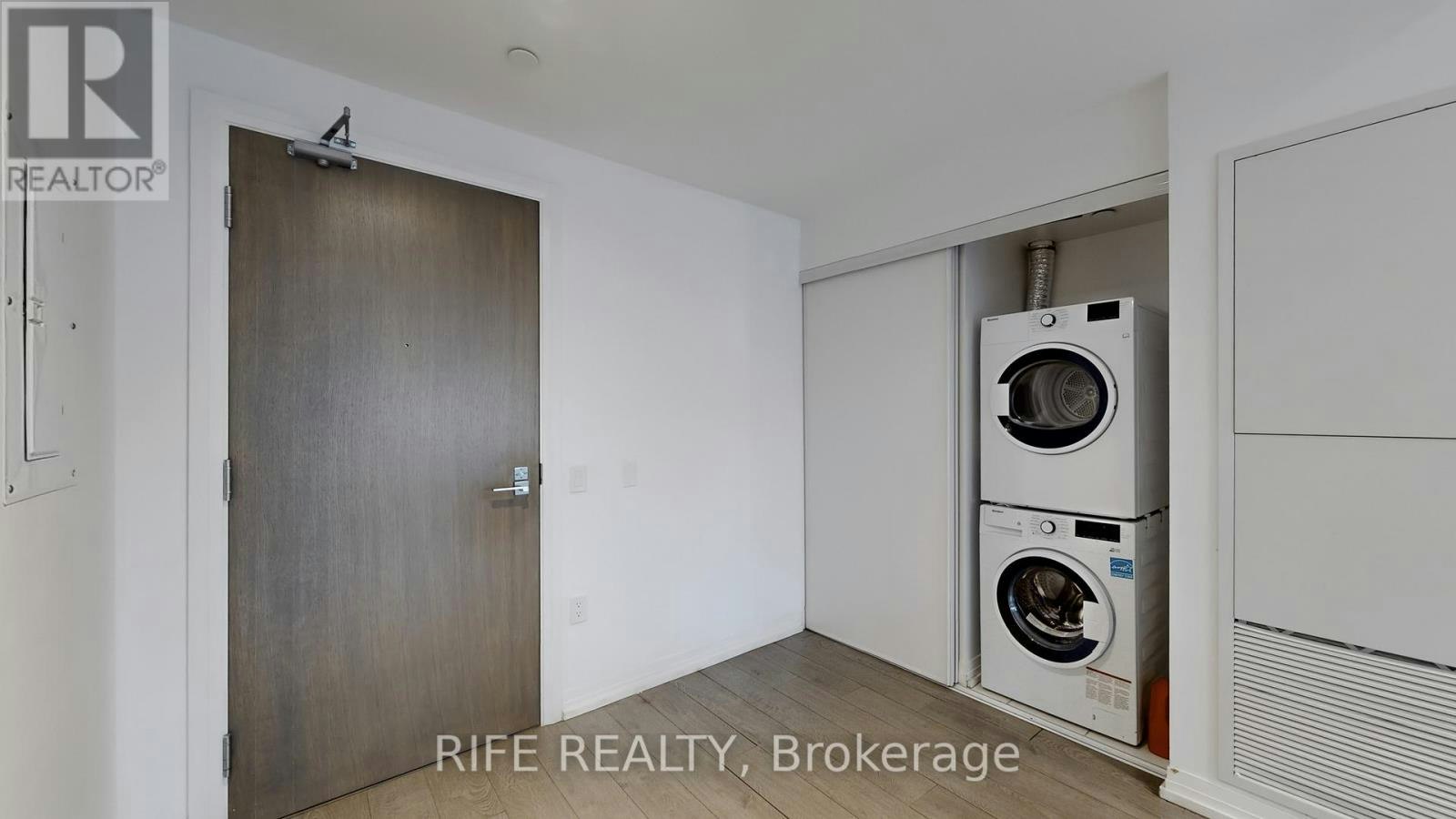 830-251 Jarvis Street, Toronto, ON, M5B 0C3 - 22