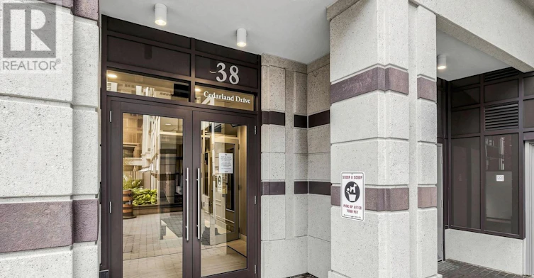 901-38 Cedarland Drive, Markham, ON, L6G 1C7 - 30