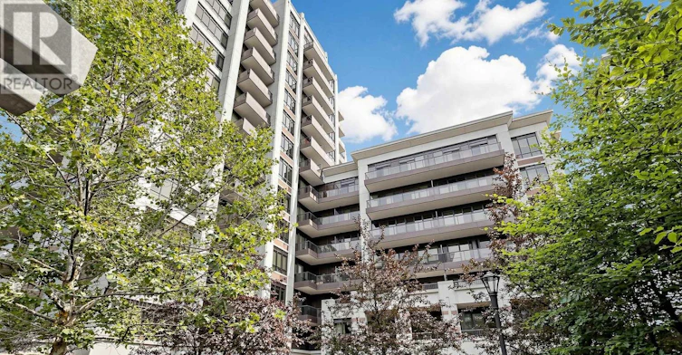 901-38 Cedarland Drive, Markham, ON, L6G 1C7 - 35