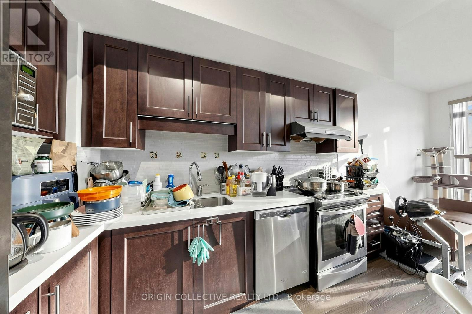 901-38 Cedarland Drive, Markham, ON, L6G 1C7 - 17