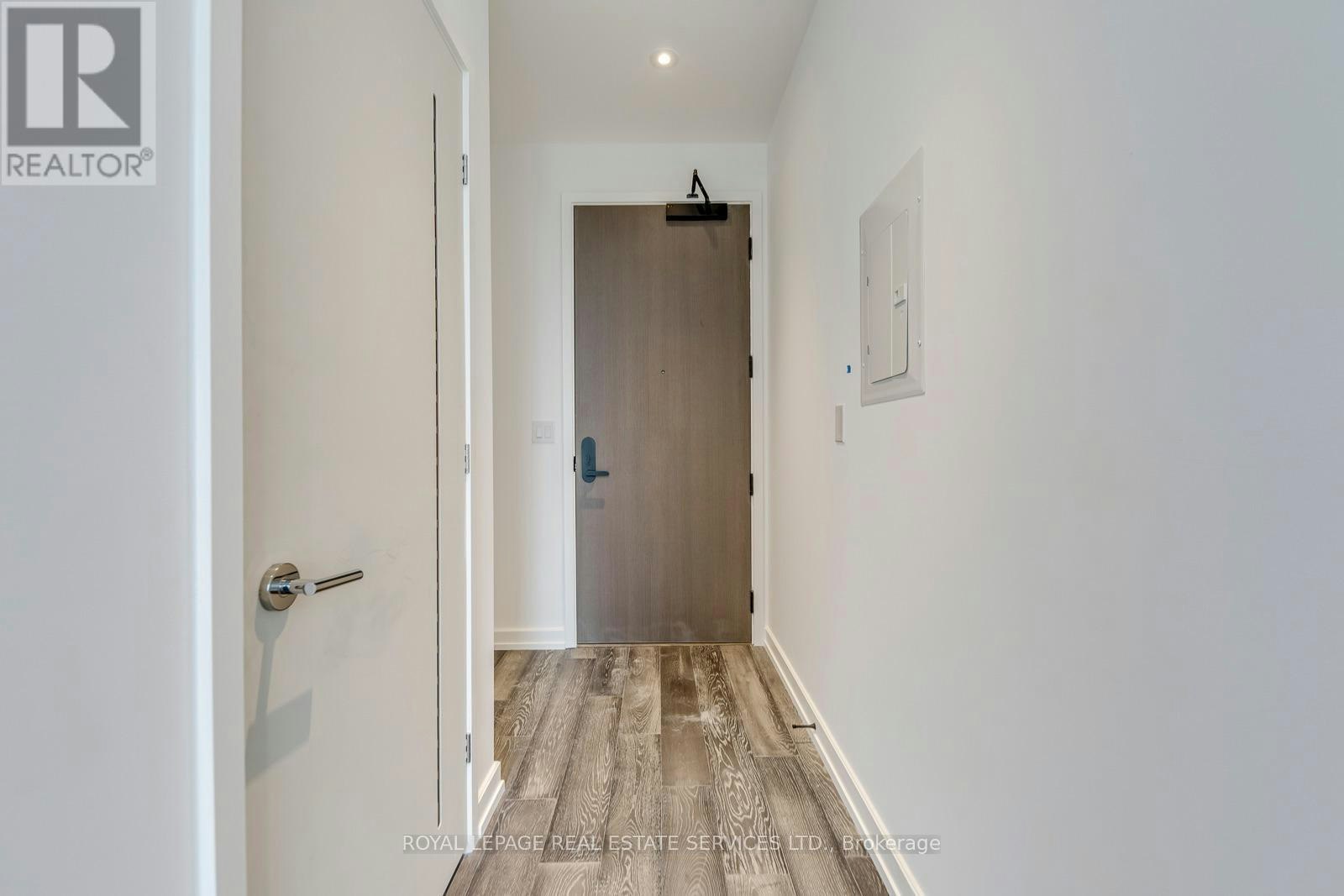 806-1315 Bay Street, Toronto, ON, M5R 2C4 - 3