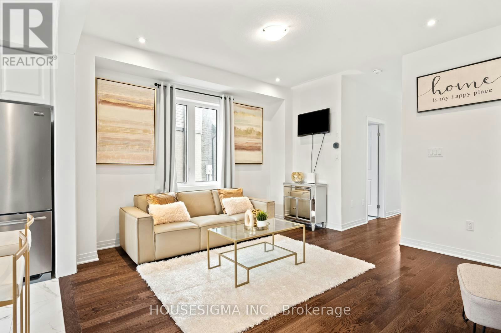 28 Canvas Crescent, Welland, ON, L3B 0P4 - 2