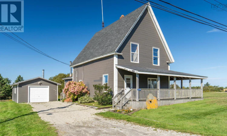 1435 Main Shore Road