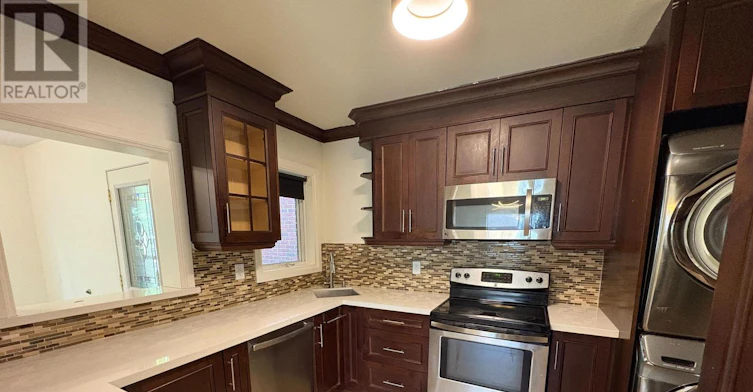 33 Royal York Road, Toronto, ON, M8V 2T3 - 3