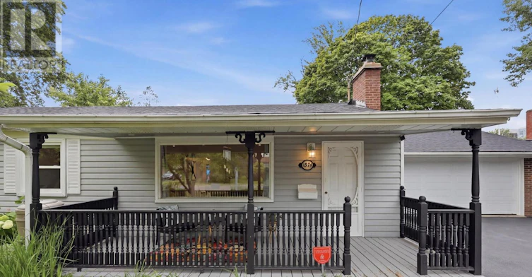 1924 Balsam Avenue, Mississauga, ON, L5J 1L2