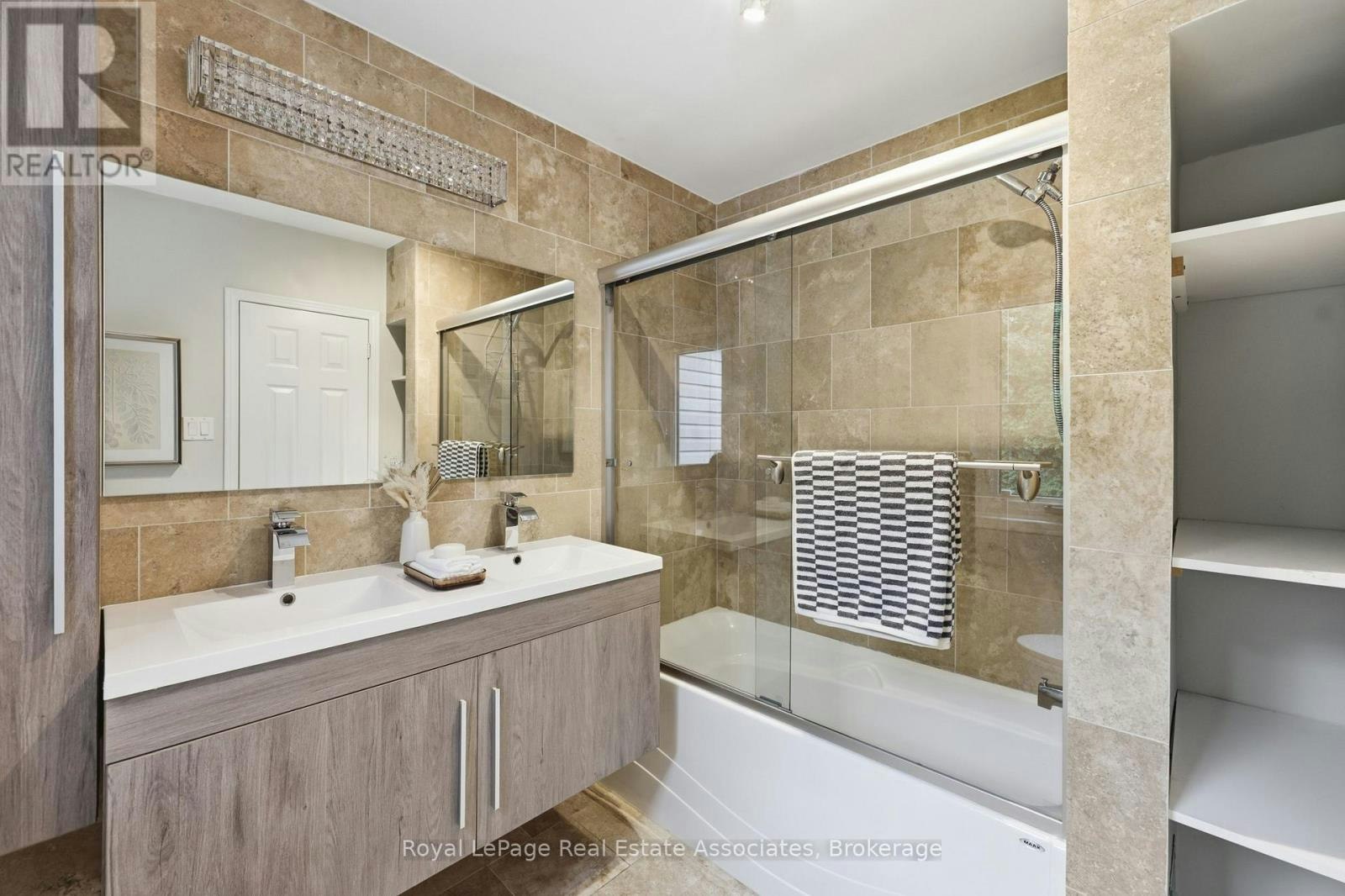 1924 Balsam Avenue, Mississauga, ON, L5J 1L2 - 23