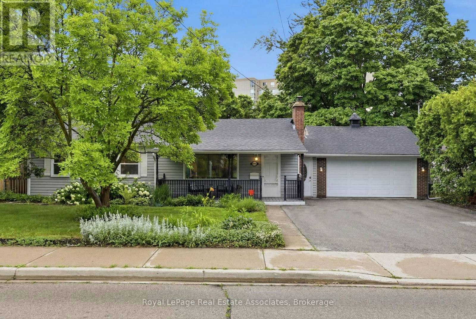 1924 Balsam Avenue, Mississauga, ON, L5J 1L2 - 3