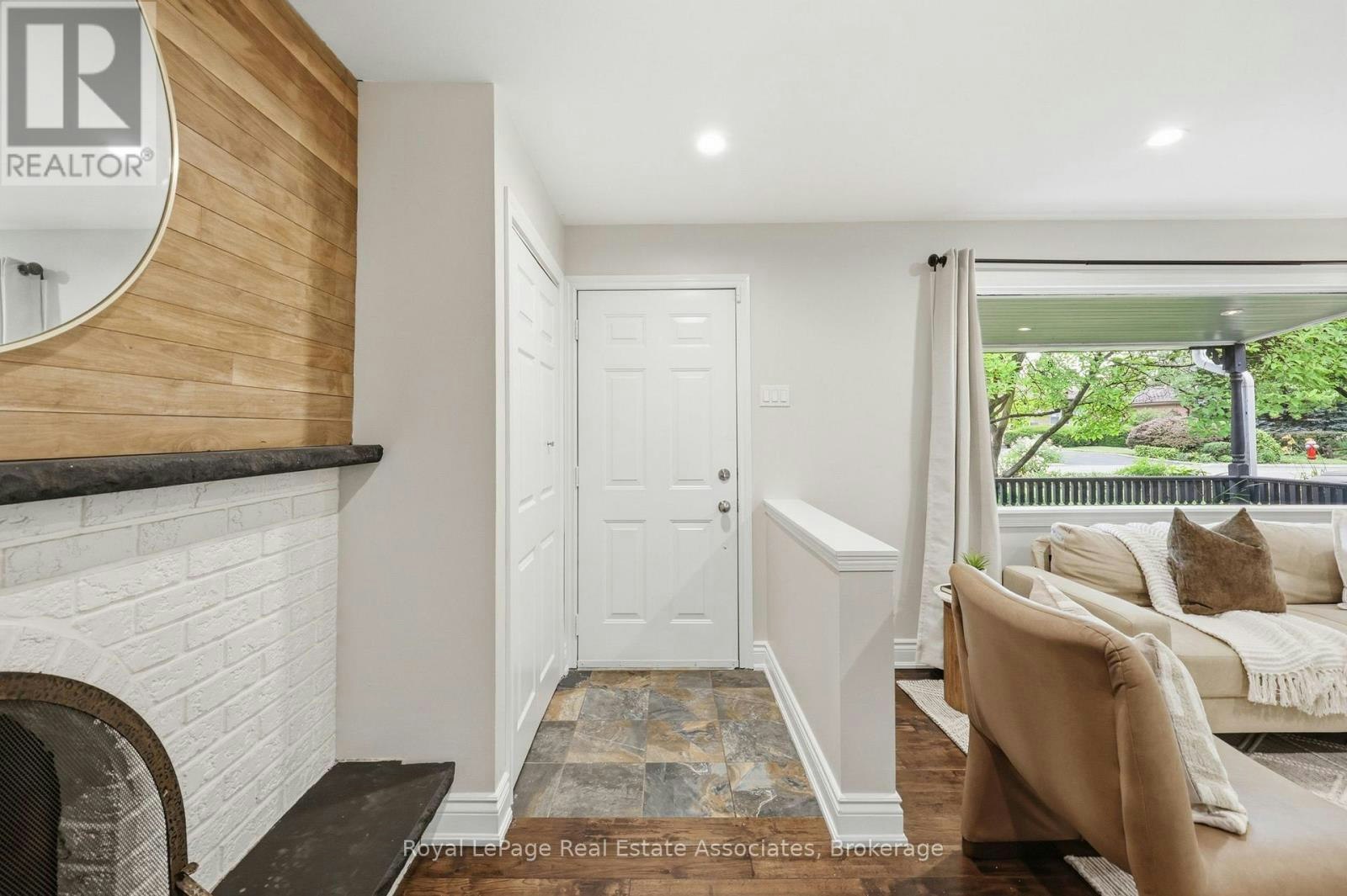 1924 Balsam Avenue, Mississauga, ON, L5J 1L2 - 7