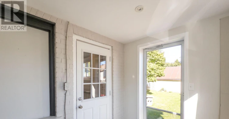 204 Gibb Street, Oshawa, ON, L1J 1Y7 - 13