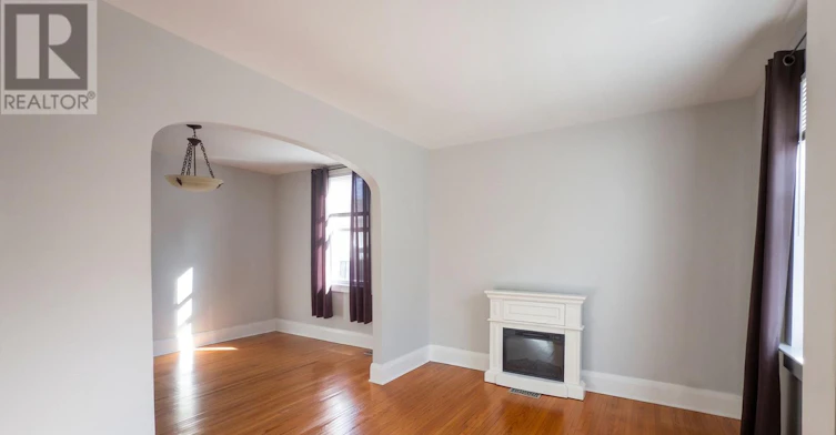 204 Gibb Street, Oshawa, ON, L1J 1Y7 - 7