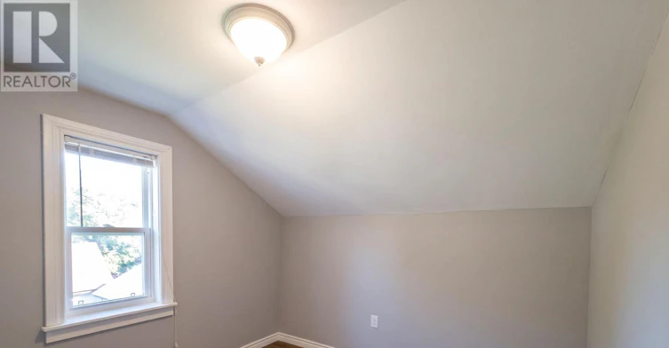 204 Gibb Street, Oshawa, ON, L1J 1Y7 - 18