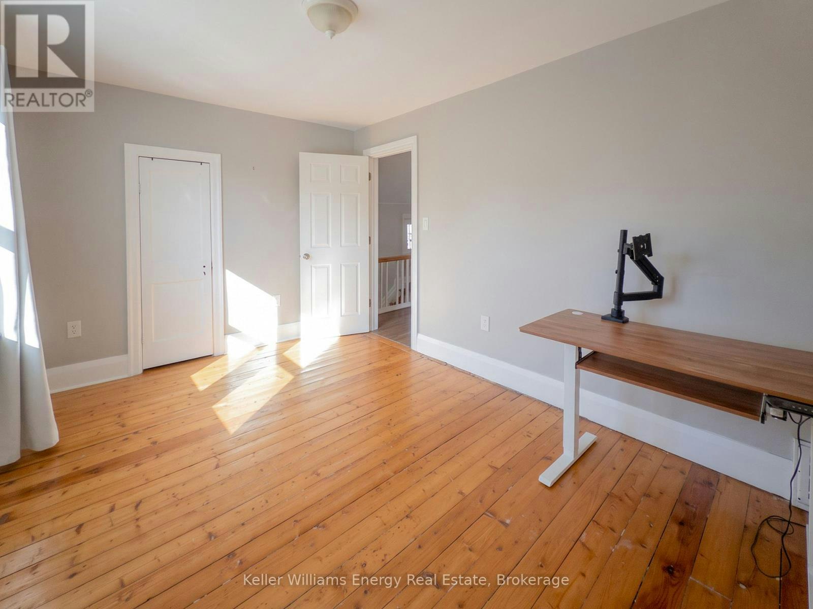 204 Gibb Street, Oshawa, ON, L1J 1Y7 - 15