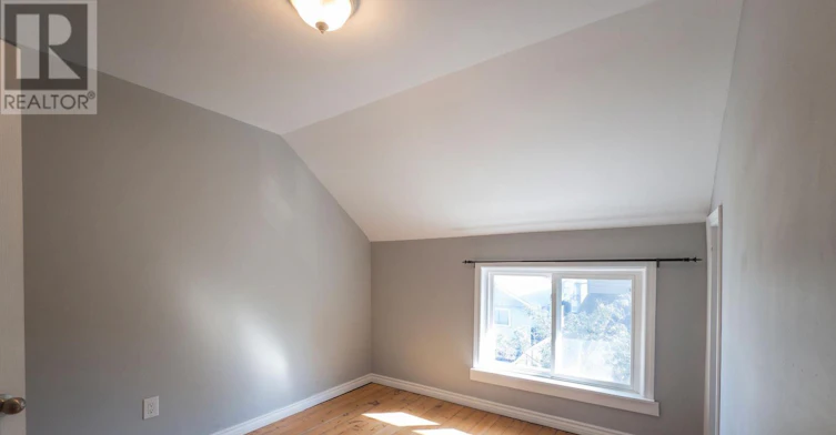 204 Gibb Street, Oshawa, ON, L1J 1Y7 - 16
