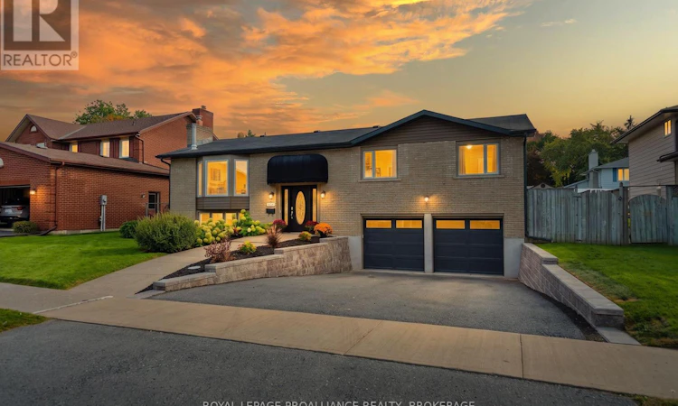503 Canterbury Crescent