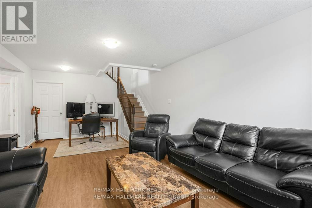 100 Lerta Way, Ottawa, ON, K4A 0W5 - 24