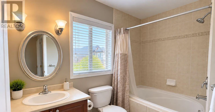 145 Harrongate Place, Whitby, ON, L1R 3E6 - 15