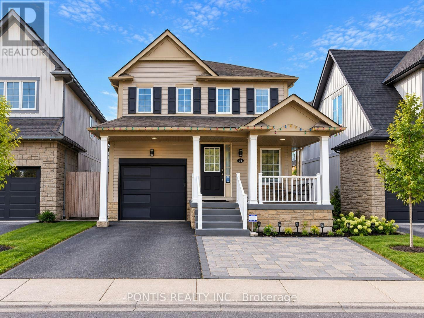 145 Harrongate Place, Whitby, ON, L1R 3E6 - 2