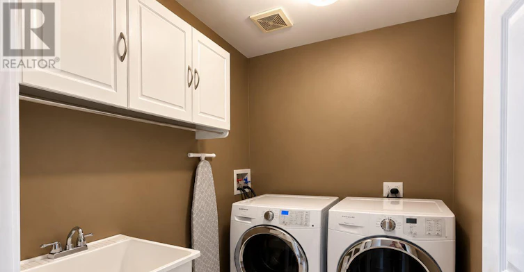 145 Harrongate Place, Whitby, ON, L1R 3E6 - 17