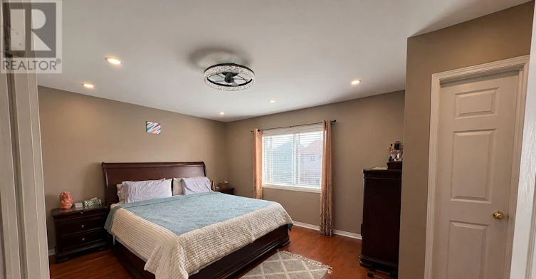 145 Harrongate Place, Whitby, ON, L1R 3E6 - 16