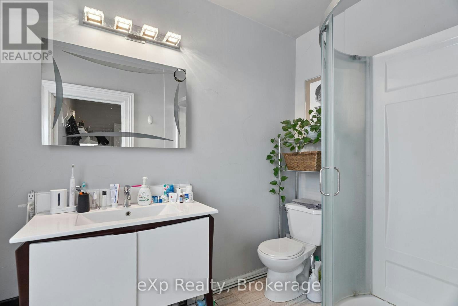 9-24 Wellington Street, Stratford, ON, N5A 2L2 - 16